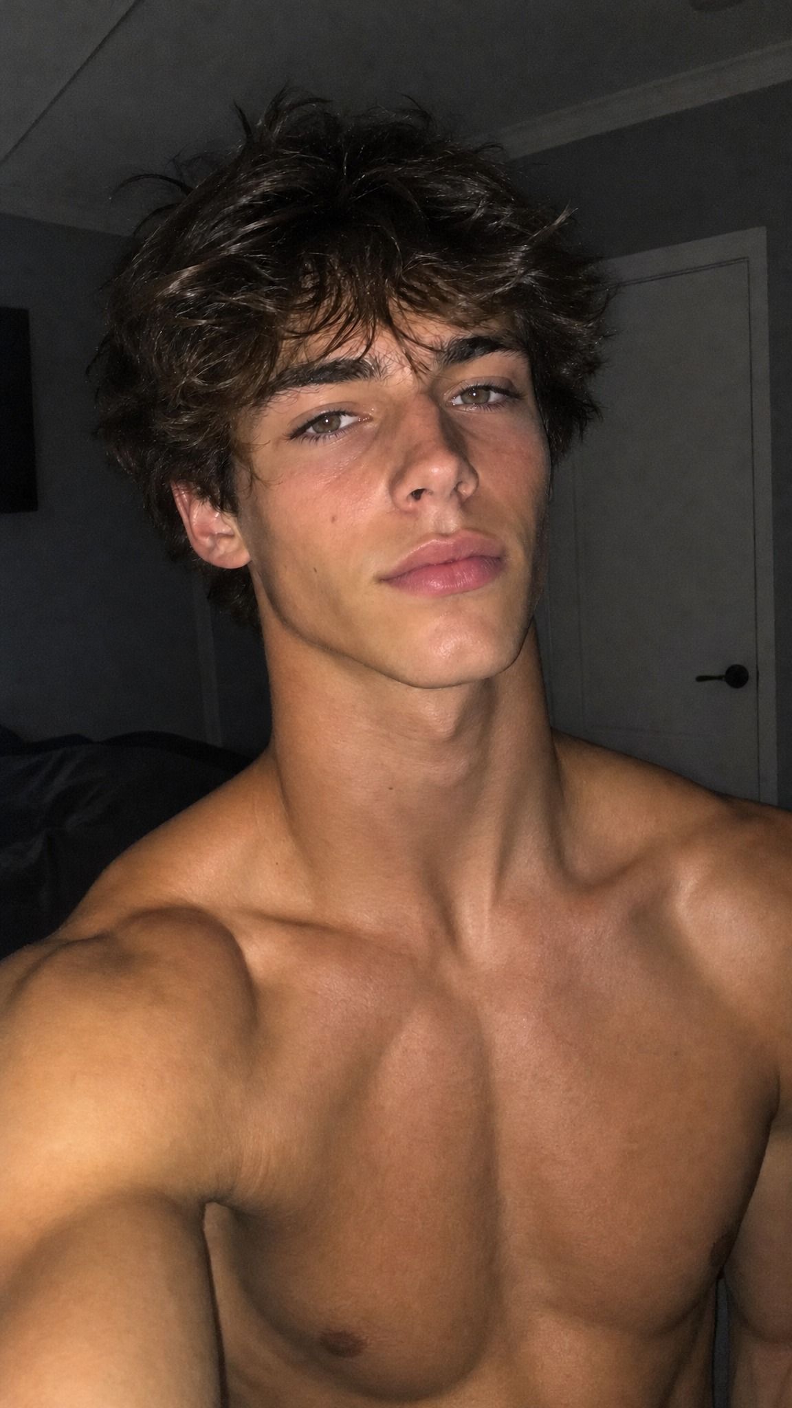 The Photo on His Wall — Kaiden Velland